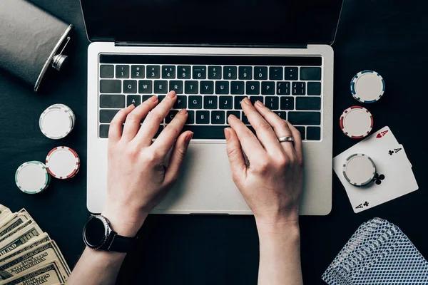 How to Stay Safe While Playing Slot Gacor Online
